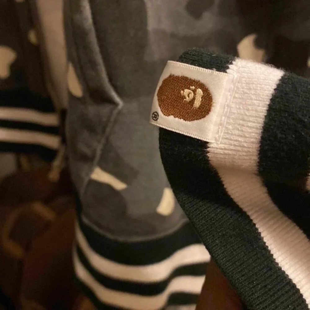 BAPE Glow in the Dark city camo Shark full zip hoodie - Picture 3 of 8